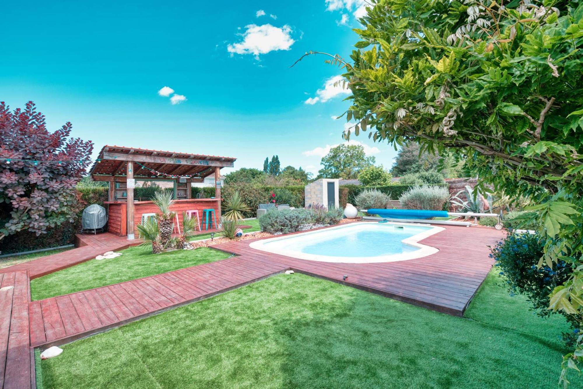 Villa La P'Tite Guinguette Salles  Kültér fotó